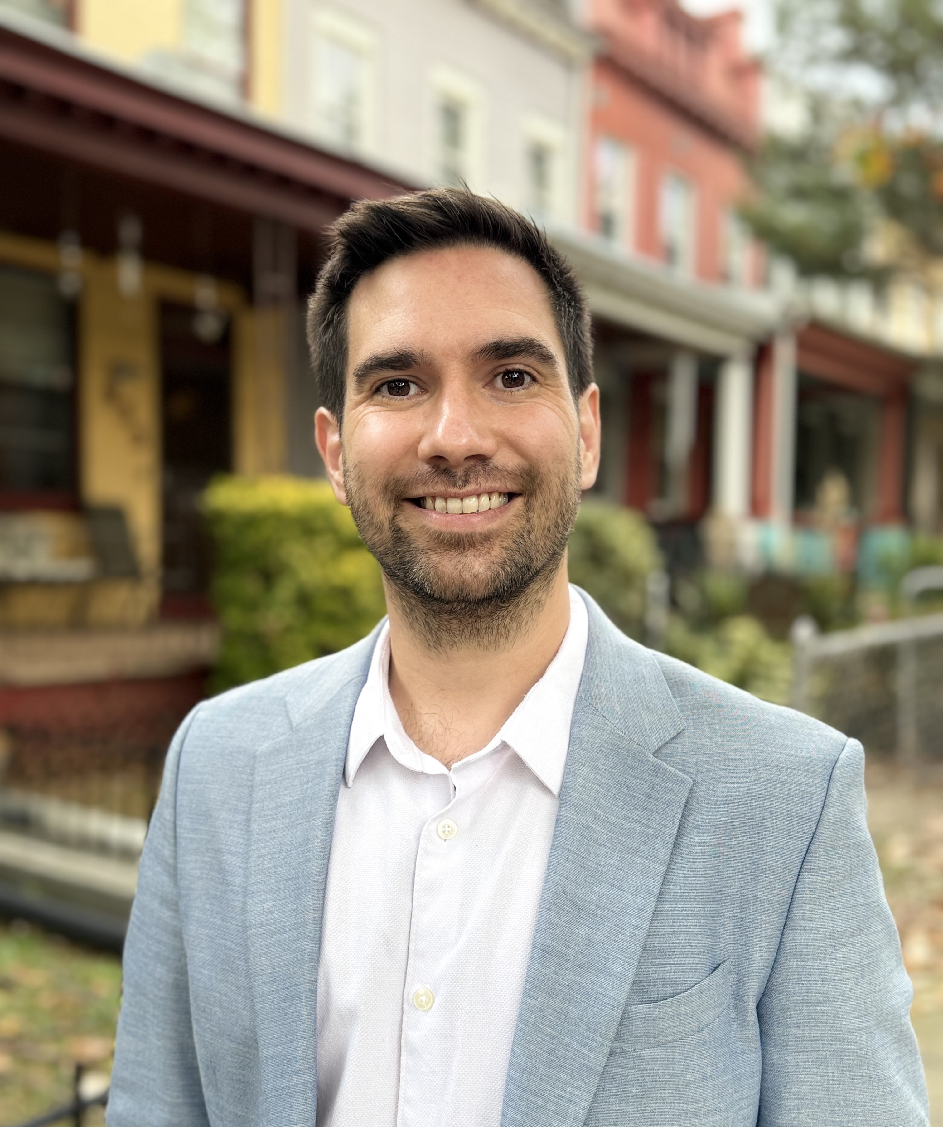 Tomas Williams' Headshot