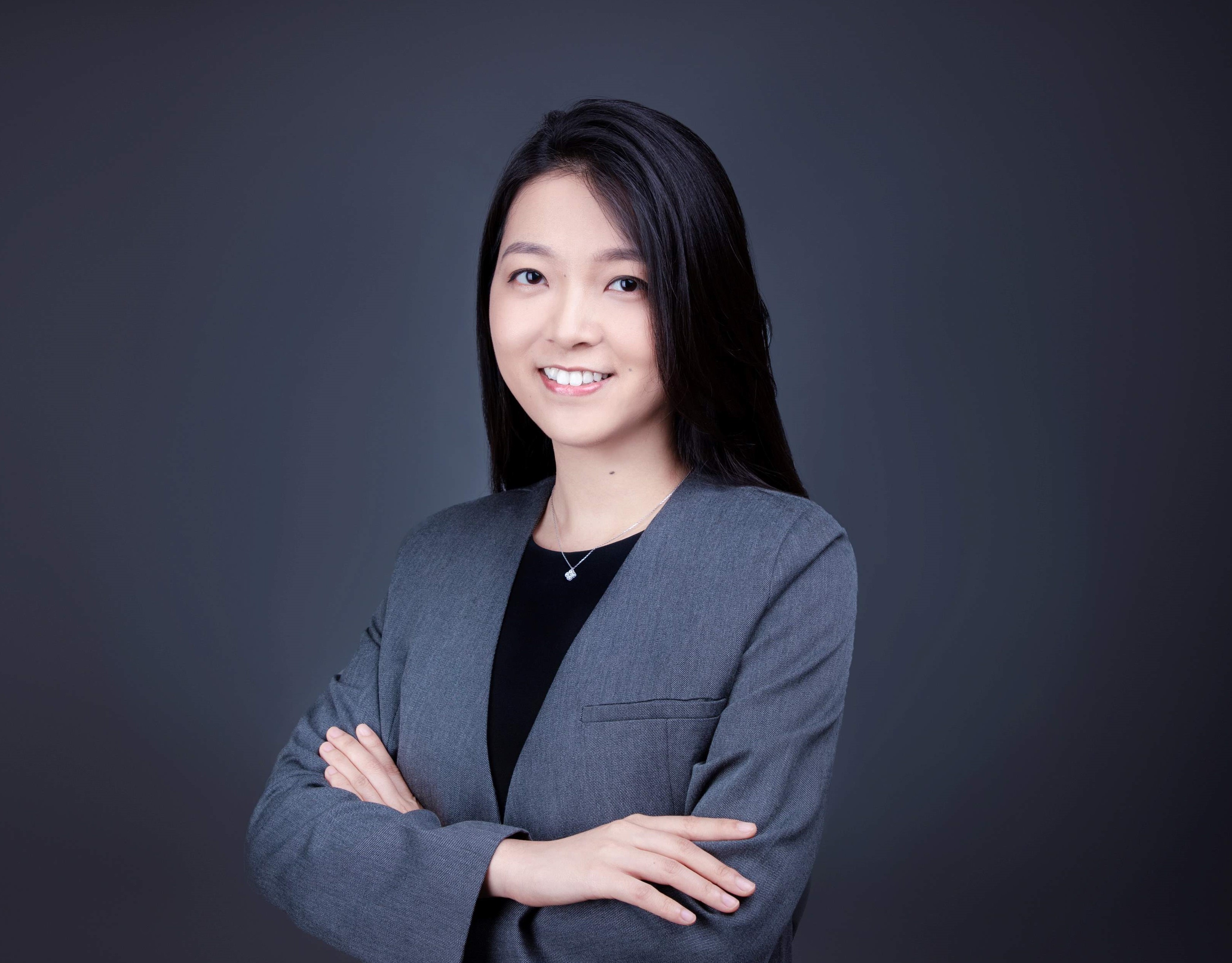 Jingwen Zheng headshot