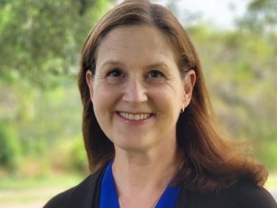 tara sinclair headshot